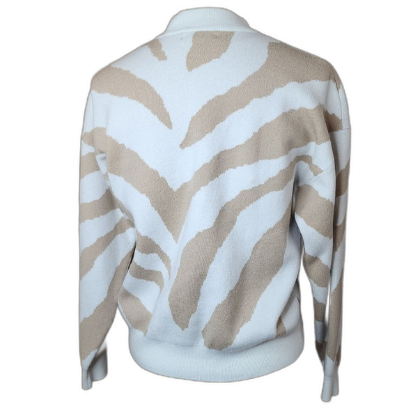 Forever 21 Oatmeal Ecru Zebra Pattern Mock Neck Sweater - Picture 9 of 11
